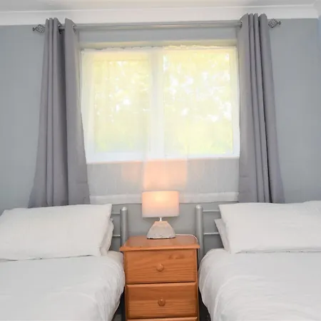 2 Bed In 53635 Apartamento