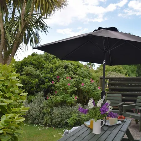 Apartment 2 Bed In 53635 Bude